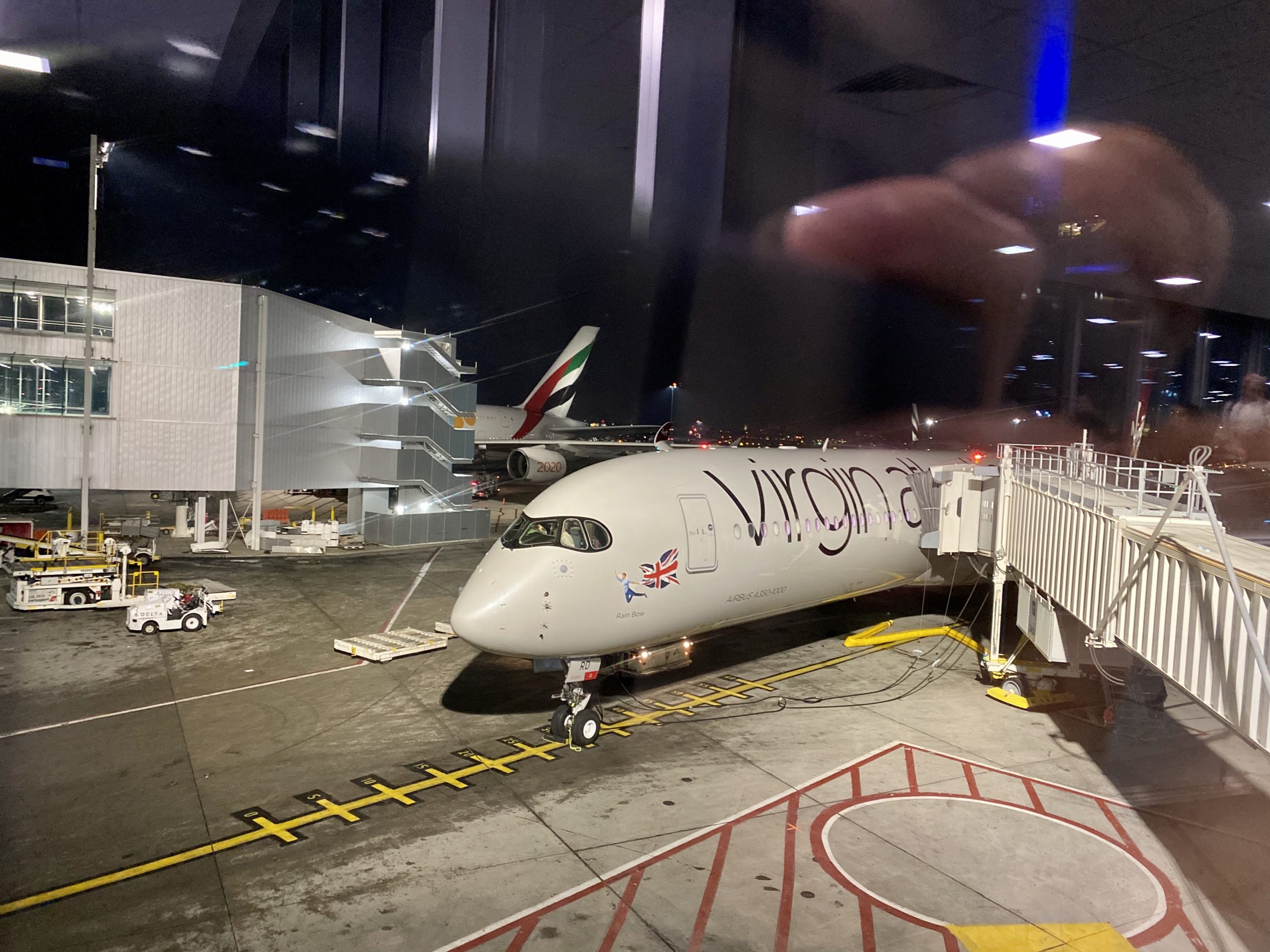 Phoenix 1:400 Airbus A340-600 Virgin Atlantic Airways 维珍航空 PH10644 G-VEIL 的照片 作者:JohnnyTS - 飞机模型 ...