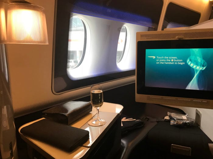 英国航空 旅客機B AC-111-510 英国航空头等舱LHR-JFK 出乎意料的体验- 美国信用卡指南