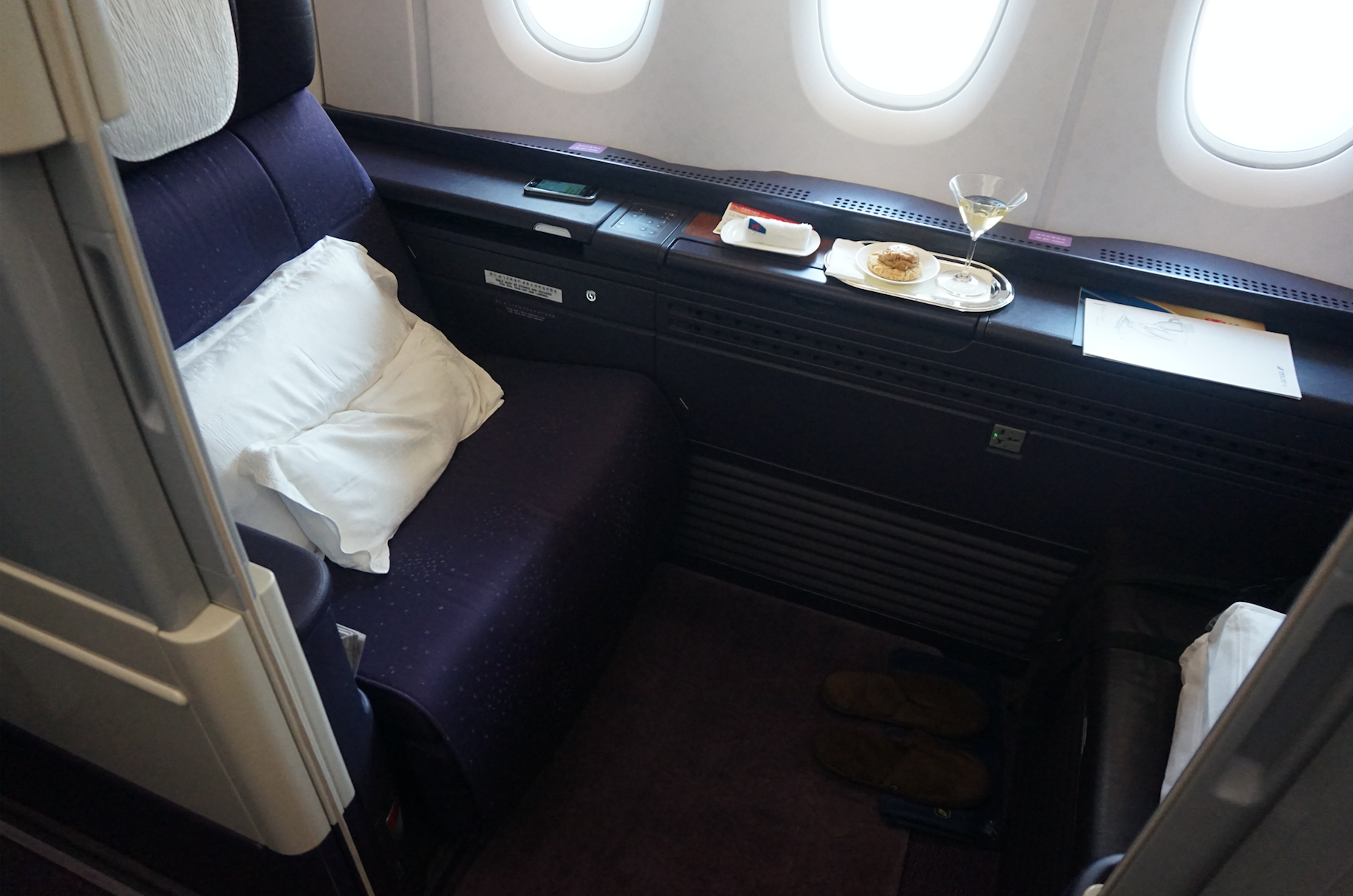 南航的假 “商务舱” （阿姆斯特丹——北京）A380 - 知乎